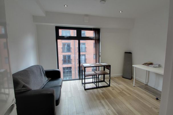 2 bedroom apartment to rent - Photo 1