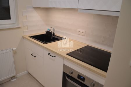 Przestronne- 2pokojowe mieszkanie na Przymorzu - Photo 3