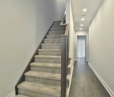 For Lease - 32 Rapids Lane, Hamilton, Ontario - Photo 6