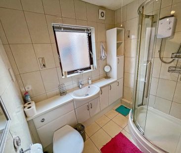 35 Edgewater, Lisburn, BT27 5PZ - Photo 1