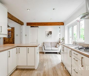 5 bedroom detached house to rent - Photo 1