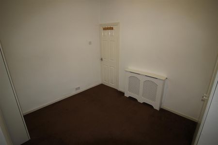 2 Bedroom Terraced House for Rent - Photo 3