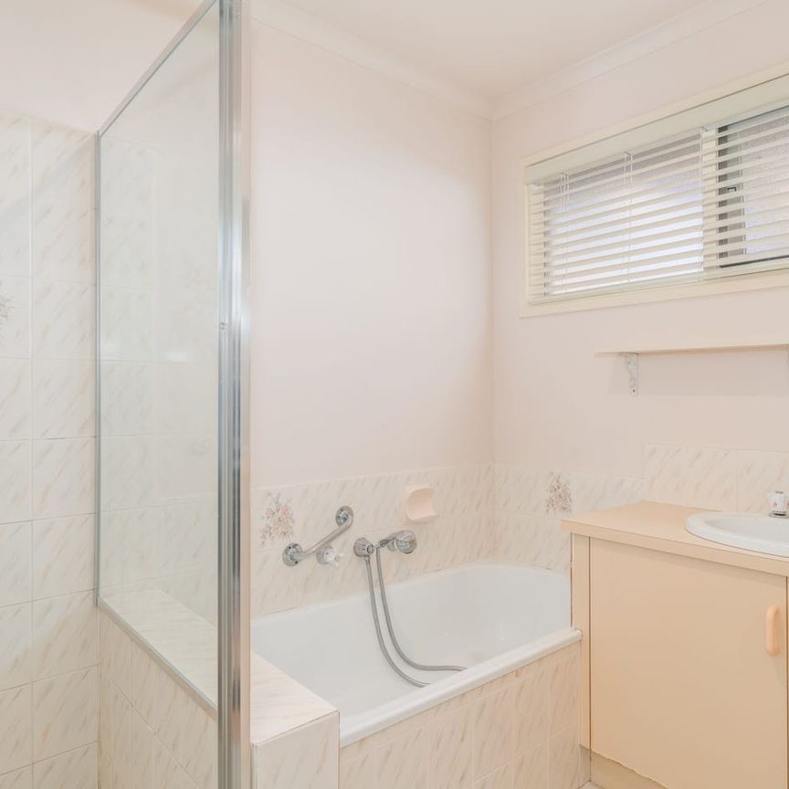 Charming Weatherboard Unit in Leafy Mitcham - Photo 1