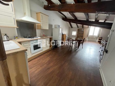 Apartment - Photo 2
