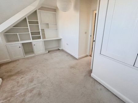 Lon Y Rheilffordd, BARRY - Photo 5