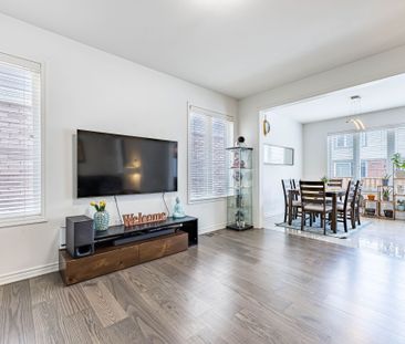 For Lease - 12 Emerald Coast Trail, Brampton, Ontario - Photo 5