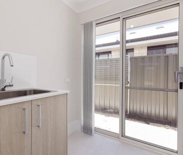 Stylish Comfort Near the Coast - Photo 6