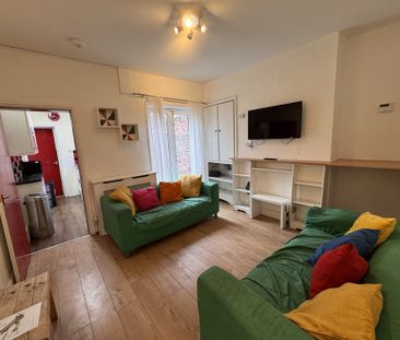 Upper Newborough Street, Burton Stone Lane - P2265 - Photo 2