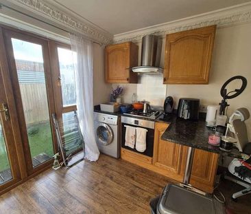 Edward Close, St Albans, AL1 - Photo 5