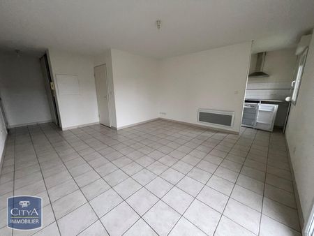Location Appartement 2 pièces 46m² GRAULHET 81300 - Photo 2