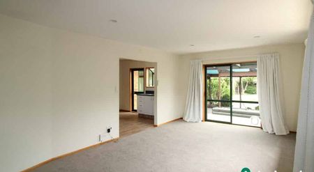 Sweet Retreat on York Street - Photo 2