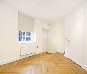 3 bedroom flat to rent - Photo 2
