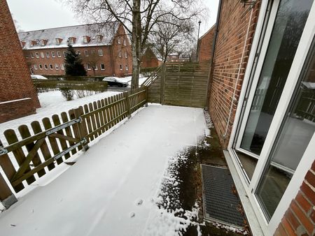 2 Zimmer-Wohnung mit Terrasse und geräumiger Küche - Photo 4