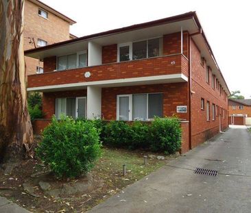 Two bedroom Apartment with floorboards throughout - Photo 1
