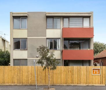 Unit 8/75 Hotham Street, Balaclava. - Photo 1