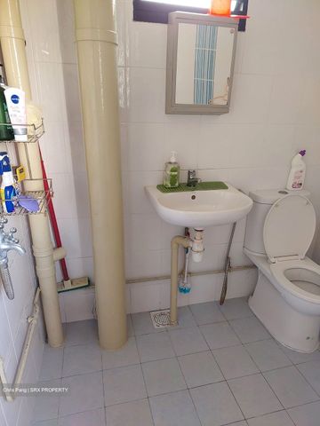 Blk 128 Yishun Street 11 (Yishun), HDB 3 Rooms - For Rent - Photo 3