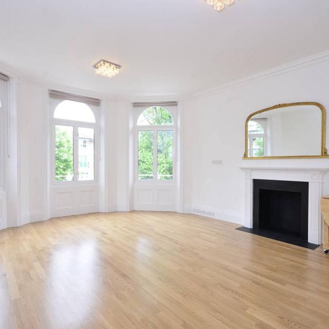 3 bedroom flat to rent - Photo 1