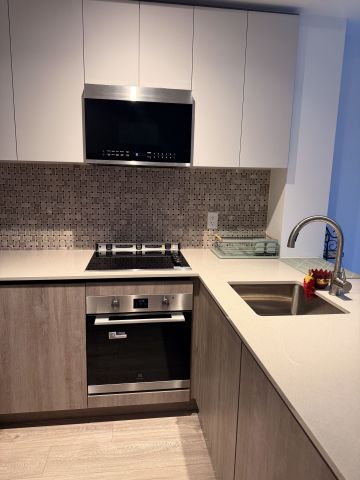 For Lease - 2485 Eglinton Avenue Unit# 614, Mississauga, Ontario - Photo 4