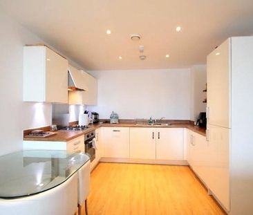 West Plaza, Town Lane, Stanwell,TW19 - Photo 5