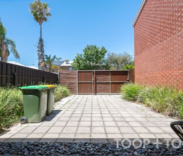 Stylish Single Fronted Cottage in East End - Photo 6