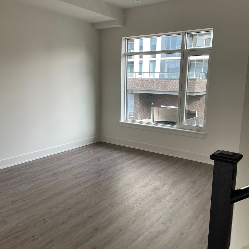 For Lease - 72 Windward Drive, Grimsby, Ontario - Photo 1