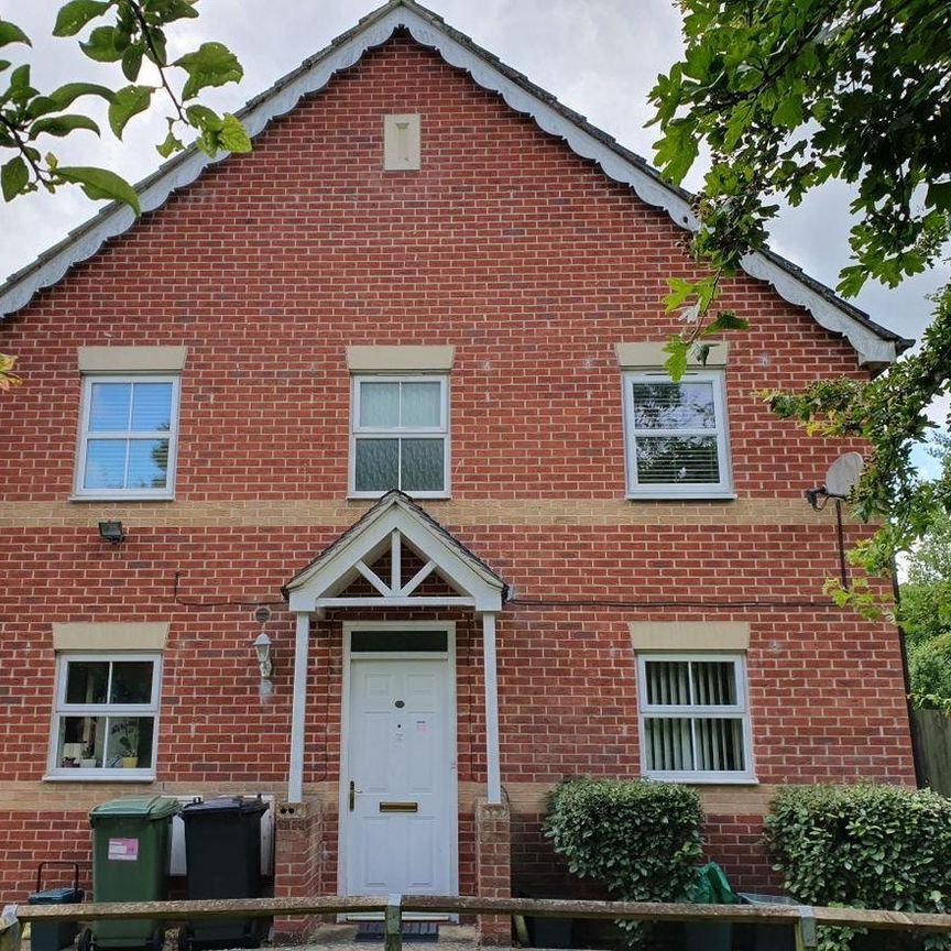 2 bedroom house to rent - Photo 1