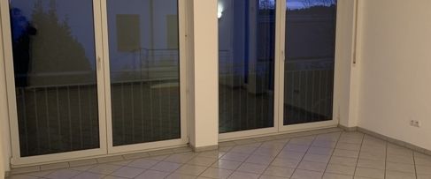 Außergewöhnliche schöne 2 Zimmer auf 2 Etagen (EG + 1. OG) mit Terrasse - Foto 1
