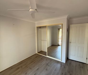 Ingleburn - Photo 2