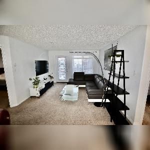 Furnished Hamptons 2 Bed 2 Bath HW Included Edmonton - Photo 1