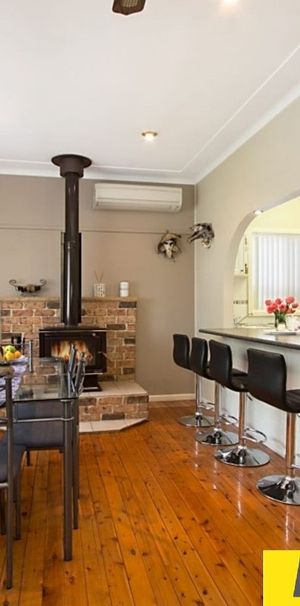 Charming 2-Bedroom Flat in Toongabbie!! - Photo 1