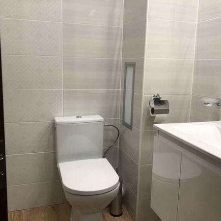 Apartament cu 2 camere in zona Complexului-Studentesc - Fotografie 3