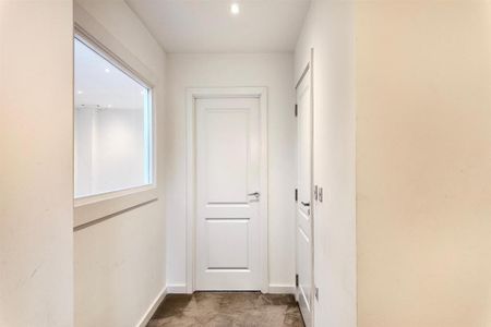 1 bedroom in a flat share to rent - Photo 5