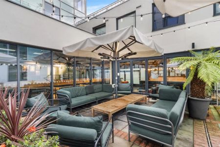 Twin Studio - Photo 3