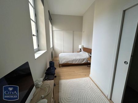 Location Appartement 2 pièces 67m² CHALON SUR SAONE 71100 - Photo 4