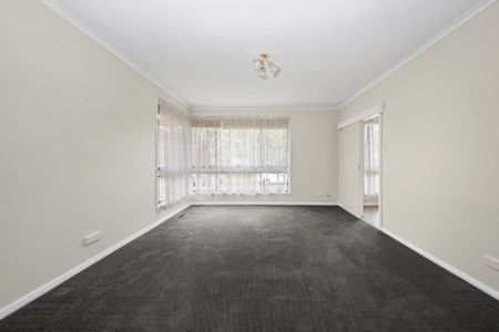 Great 3 Bedroom Home - Photo 5