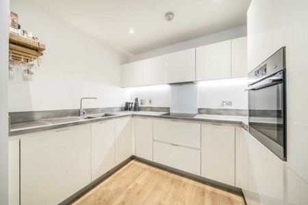 Madeira Street, Canary Wharf, E14 - Photo 5