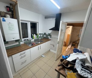 3 Bed Semi-Detached House, Hodge Hill Road, B34 - Photo 1