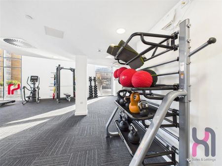 1 bedroom flat to rent - Photo 5