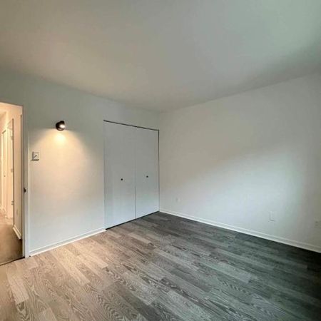 1 CH - 1 SDB - Granby - $1,200 /mo - Photo 4