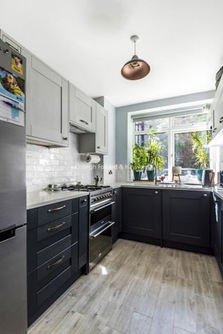 2 bedroom property to rent - Photo 5