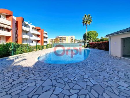Location Appartement 1 pièce 27m² CAGNES SUR MER 06800 - Photo 5