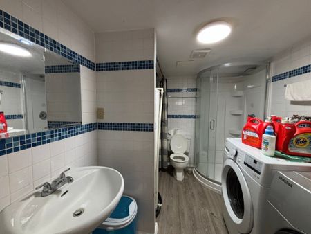 Maison de plain-pied à louer - Brossard (Noms de rues (B)) Maison de plain-pied à louer - Brossard (Noms de rues (B)) - Photo 2