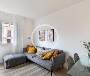 Piso de alquiler en C/ de València, El Camp de l'Arpa del Clot - Photo 6