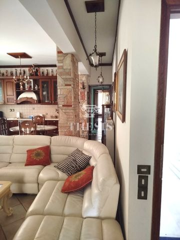 Πλήρως επιπλωμένο ή μη οροφοδιαμέρισμα στην Γλυφάδα! - Φωτογραφία 3