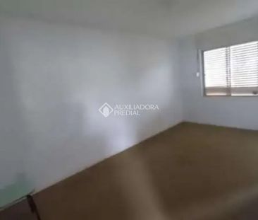 Casa com 4 quartos e 249m² para alugar em Teresópolis, Porto Alegre. - Foto 2
