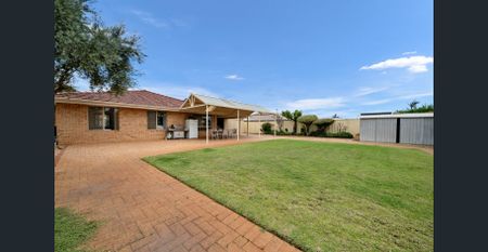 Stunning Family Home in Kiara - Photo 4