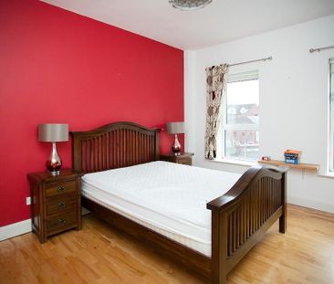 E.4.1 Whitehall Square Penthouse, Lisburn Road, Belfast, BT12 5EG - Photo 2