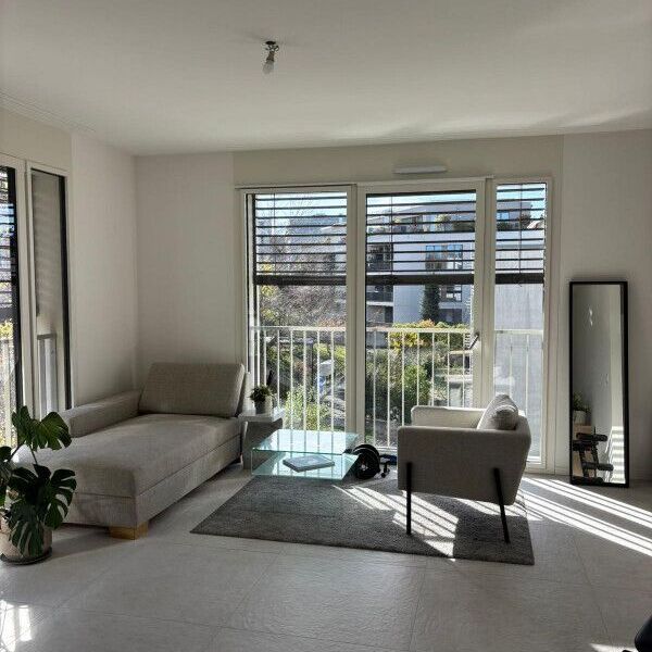 Reprise de bail – 2,5 pièces (type loft), Grand-Saconnex (Rte de Ferney) au : - Photo 1