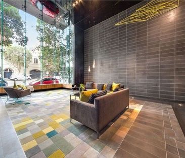 Fully Furnished Low Maintenance Apartment In Superb Position - Photo 3