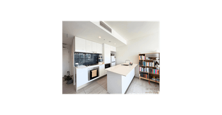 FOR RENT – MODERN 1-BEDROOM APARTMENT WITH PANORAMIC CITY VIEWS - Photo 5